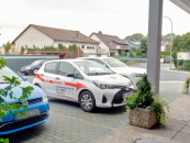 Botendienst Auto der Sonnen-Apotheke